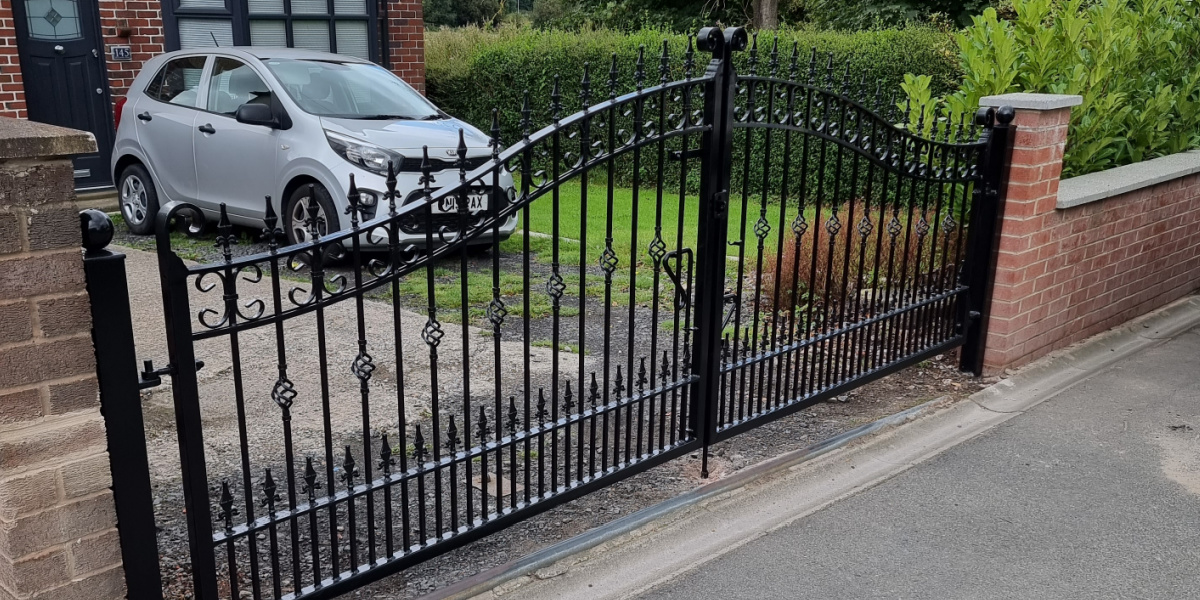 You are currently viewing Do wrought iron gates and railings add value to your home?