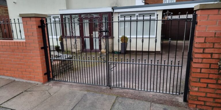Read more about the article How wrought iron gates and railings help prevent vehicle theft