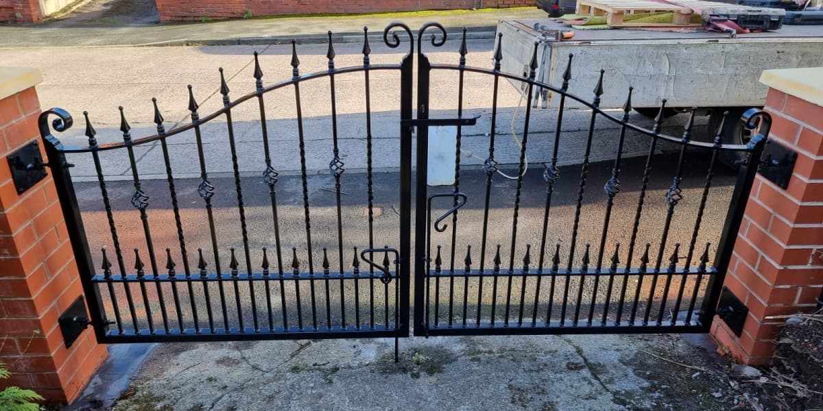 You are currently viewing How Baroque style architecture affected the style of your wrought iron gates
