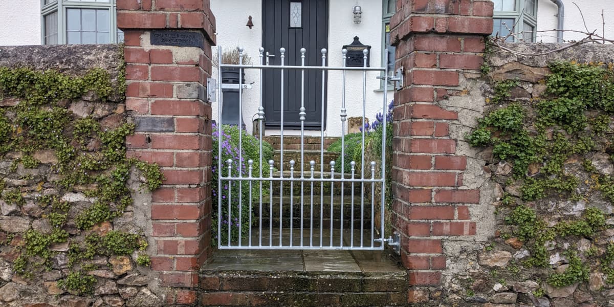 Read more about the article 4 things to keep an eye out for with wrought iron gates