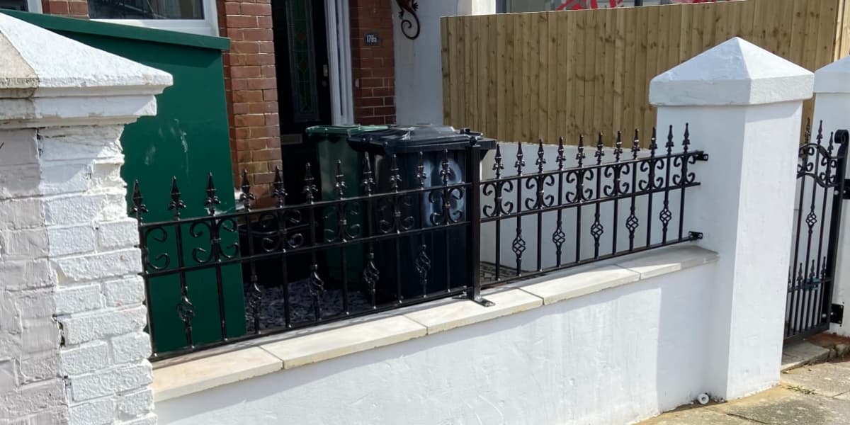 You are currently viewing Why can rust be a problem for some wrought iron gates?